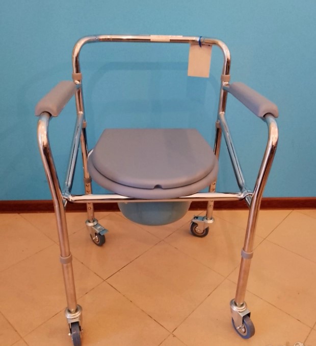 Стол за баня и тоалет МСТ - 10 с 1 г. гаранция и право на връщане